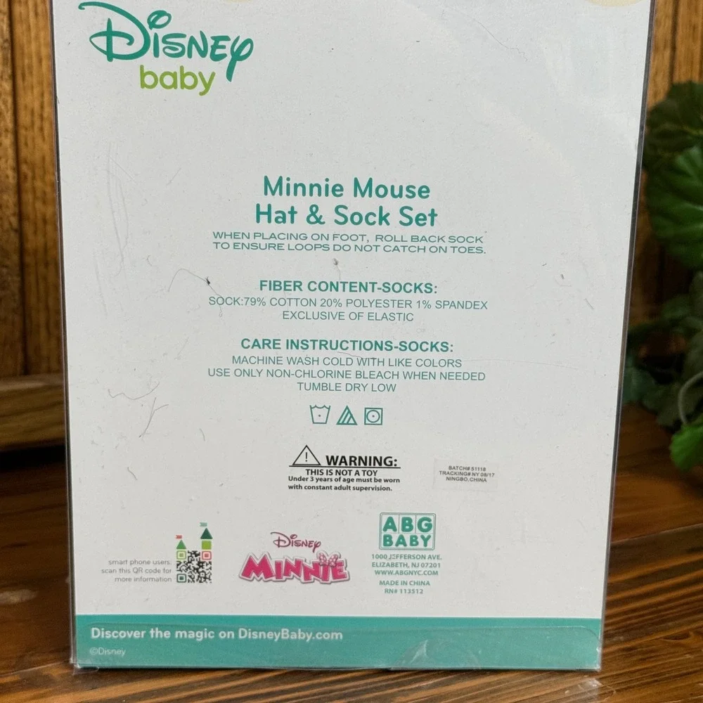 Disney Minnie Mouse Hat & Sock Set Baby 0-12M Black New Faux Fur Ears Bow